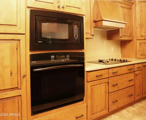 Kitchen - 6195 W Hidden Pines Loop, Pine, AZ 85544 photo 3 of 3