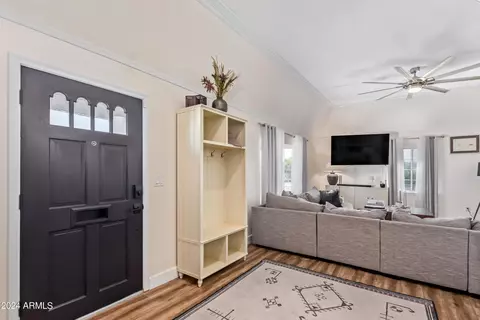 Entry Way - 1309 E Colter St, Phoenix, AZ 85014 photo 1 of 2