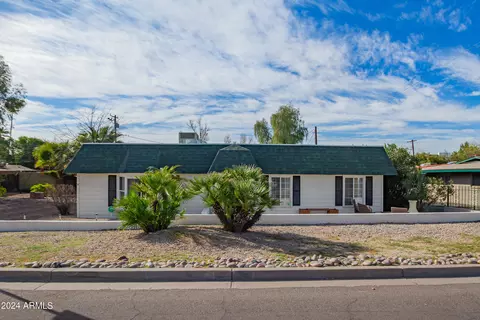 Exterior - 1309 E Colter St, Phoenix, AZ 85014 photo 2 of 13