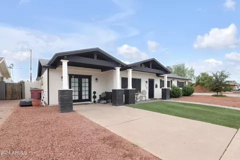 8601 E Mariposa Dr, Scottsdale, AZ 85251