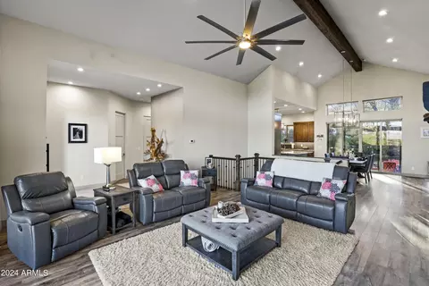 Living - 618 N Grapevine Dr, Payson, AZ 85541 photo 3 of 6