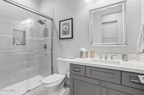 Bath - 618 N Grapevine Dr, Payson, AZ 85541 photo 5 of 7