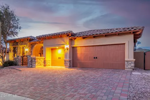 Exterior - 8058 E Sugarloaf Cir, Mesa, AZ 85207 photo 2 of 24
