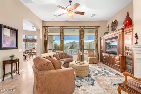 Living - 8058 E Sugarloaf Cir, Mesa, AZ 85207 photo 2 of 6