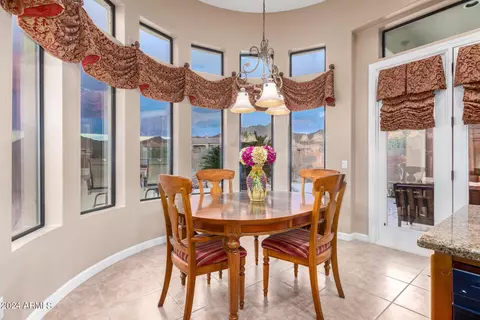 Dining - 8058 E Sugarloaf Cir, Mesa, AZ 85207 photo 1 of 3