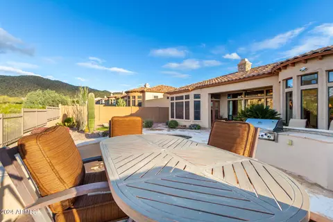 Exterior - 8058 E Sugarloaf Cir, Mesa, AZ 85207 photo 19 of 24