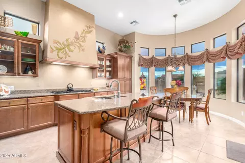 Kitchen - 8058 E Sugarloaf Cir, Mesa, AZ 85207 photo 2 of 4