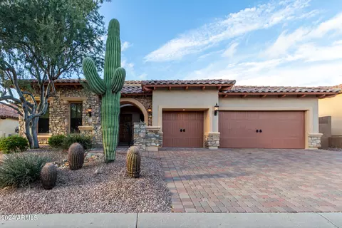 Exterior - 8058 E Sugarloaf Cir, Mesa, AZ 85207 photo 4 of 24
