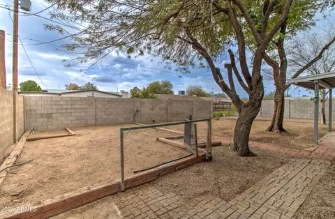 Exterior - 7119 E Azalea Cir, Mesa, AZ 85208 photo 7 of 13