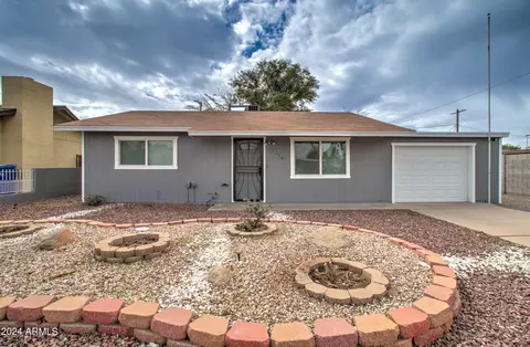 Exterior - 7119 E Azalea Cir, Mesa, AZ 85208 photo 4 of 13