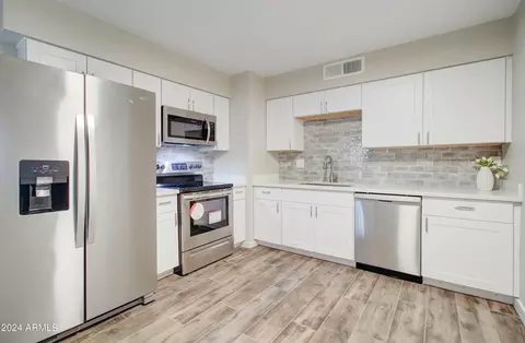 Kitchen - 7119 E Azalea Cir, Mesa, AZ 85208 photo 1 of 4