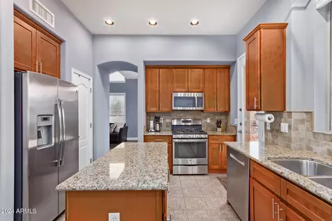 Kitchen - 7611 E Roland Cir, Mesa, AZ 85207 photo 3 of 5