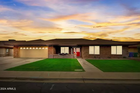 1914 E Juniper Cir, Mesa, AZ 85203