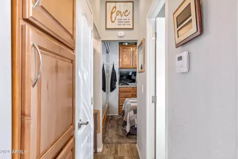 2224 Wrangler Way, Overgaard, AZ 85933 photo 11