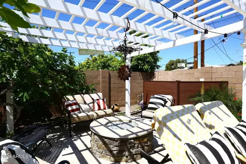 Exterior - 2228 E Sells Dr, Phoenix, AZ 85016 photo 9 of 20