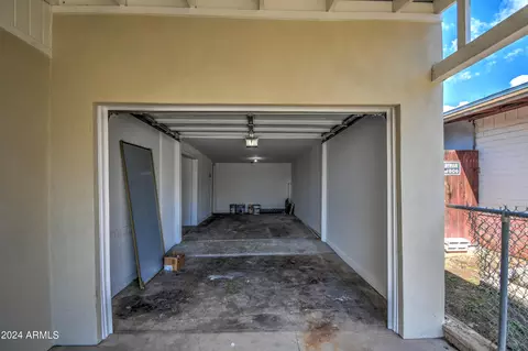 Exterior - 3026 E Diamond St, Phoenix, AZ 85008 photo 6 of 12