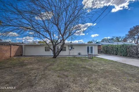 Exterior - 3026 E Diamond St, Phoenix, AZ 85008 photo 10 of 12