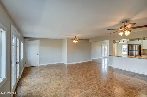 Living - 3026 E Diamond St, Phoenix, AZ 85008 photo 3 of 6