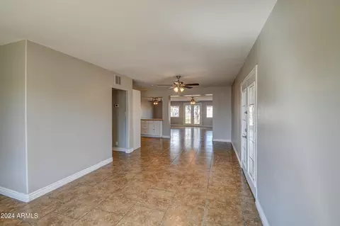 Living - 3026 E Diamond St, Phoenix, AZ 85008 photo 1 of 6