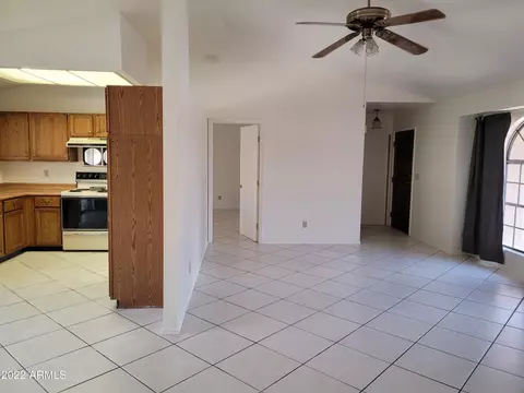 9542 E Flanders Rd, Mesa, AZ 85207 photo 4