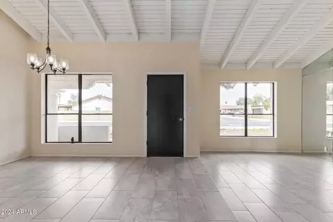 3917 W Juniper Ave, Phoenix, AZ 85053 photo 6