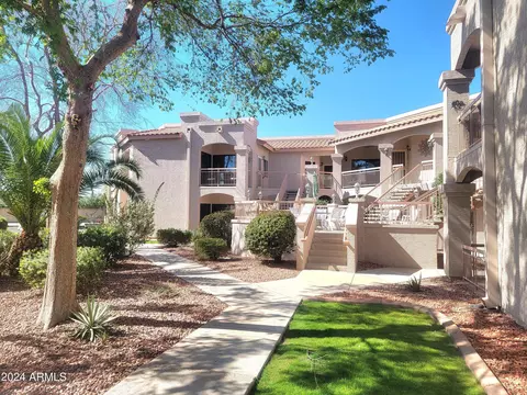9151 W Greenway Rd #227, Peoria, AZ 85381