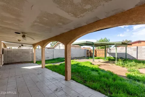 4126 W Medlock Dr, Phoenix, AZ 85019 photo 23