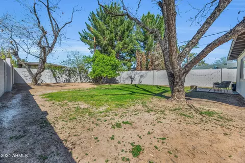 50 E Medlock Dr, Phoenix, AZ 85012 photo 30
