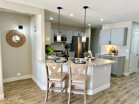 4665 E Longhorn St, San Tan Valley, AZ 85140