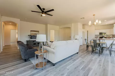 11570 W Apache St, Avondale, AZ 85323