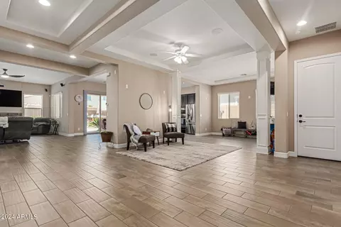 10528 E Hawk Ave, Mesa, AZ 85212 photo 4