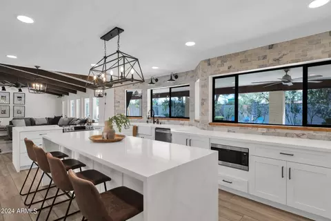 Kitchen - 3849 E Flossmoor Ave, Mesa, AZ 85206 photo 2 of 5