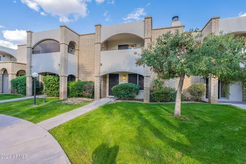 8225 N Central Ave #35, Phoenix, AZ 85020