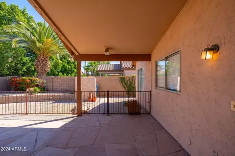 Exterior - 1144 E Baylor Ln, Gilbert, AZ 85296 photo 5 of 12