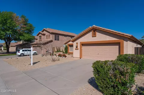 Exterior - 1144 E Baylor Ln, Gilbert, AZ 85296 photo 3 of 12