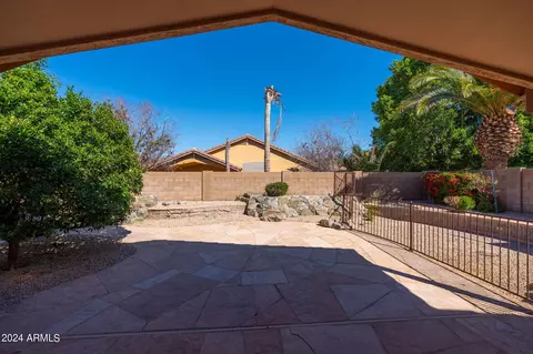 Exterior - 1144 E Baylor Ln, Gilbert, AZ 85296 photo 4 of 12