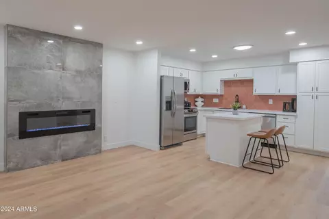 Kitchen - 4502 E Carol Ave #5, Mesa, AZ 85206 photo 5 of 6