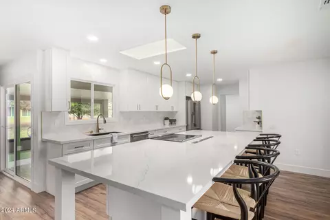 17202 N 130th Dr, Sun City West, AZ 85375