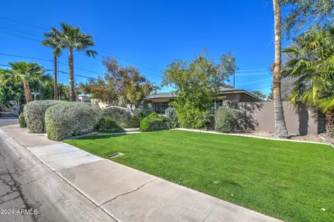 2202 E Sells Dr, Phoenix, AZ 85016
