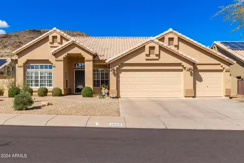 2020 E Taxidea Way, Phoenix, AZ 85048