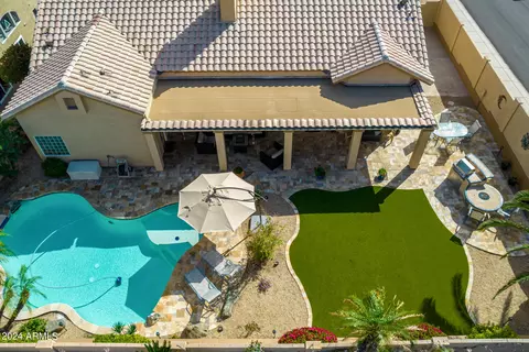 Exterior - 2020 E Taxidea Way, Phoenix, AZ 85048 photo 12 of 15