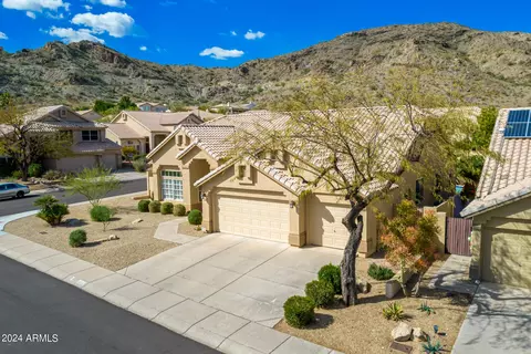 Exterior - 2020 E Taxidea Way, Phoenix, AZ 85048 photo 11 of 15