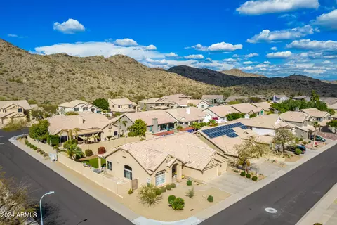 View/Area - 2020 E Taxidea Way, Phoenix, AZ 85048 photo 2 of 6