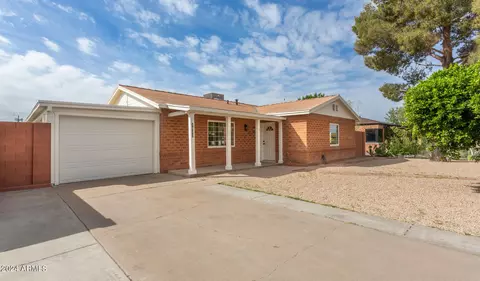 1933 W Flower St, Phoenix, AZ 85015