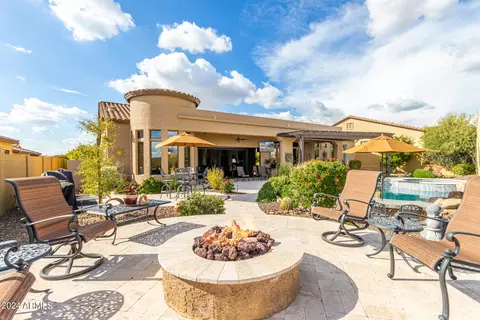 2341 N Steele Cir, Mesa, AZ 85207