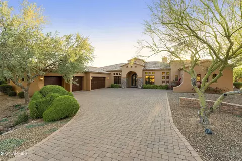 3250 N Piedra Cir, Mesa, AZ 85207