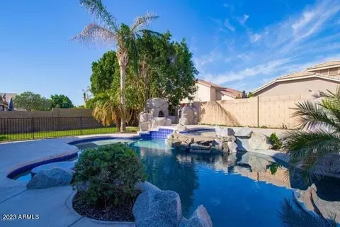 12526 W Modesto Dr, Litchfield Park, AZ 85340