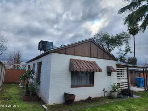 1321 N 31st St, Phoenix, AZ 85008