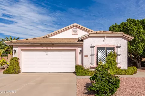 16587 N 162nd Dr, Surprise, AZ 85374