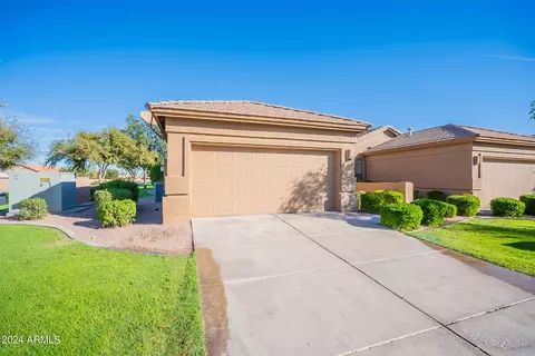 9604 E Nacoma Dr, Sun Lakes, AZ 85248